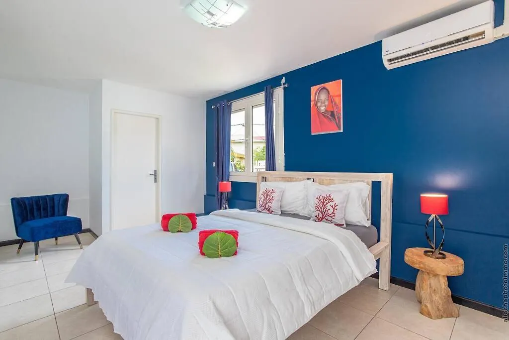 סנט-לוס Villa Kaju : Grande Piscine Et Proche Plage