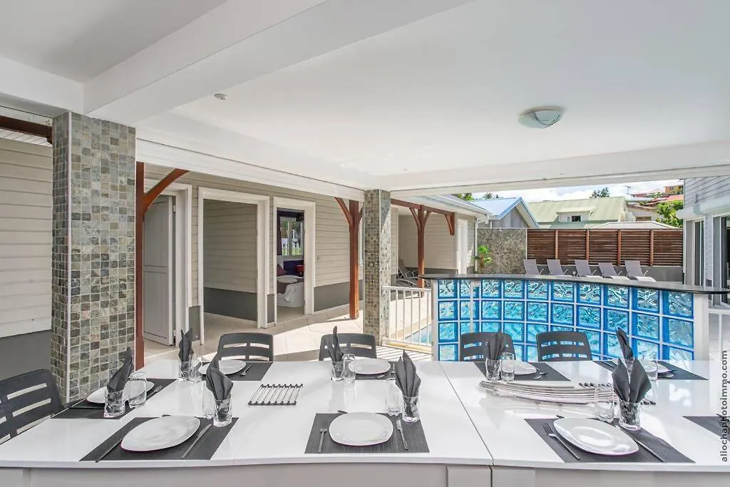 סנט-לוס Villa Kaju : Grande Piscine Et Proche Plage