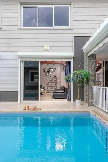 סנט-לוס Villa Kaju : Grande Piscine Et Proche Plage